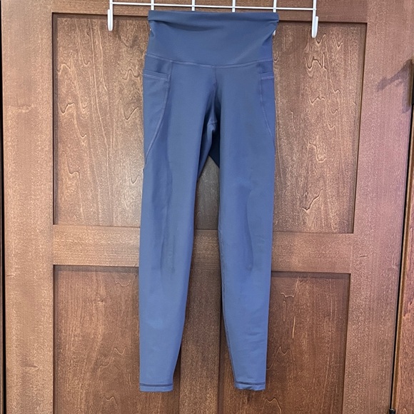 Old Navy Pants - Old Navy Active Navy Leggings